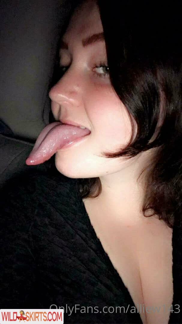 toxicallietongue nude OnlyFans leaked photo #8