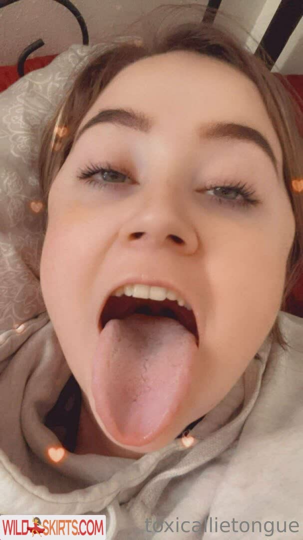 Toxicallietongue nude leaked photo #80