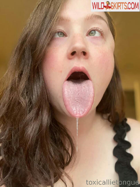 toxicallietongue nude OnlyFans leaked photo #43