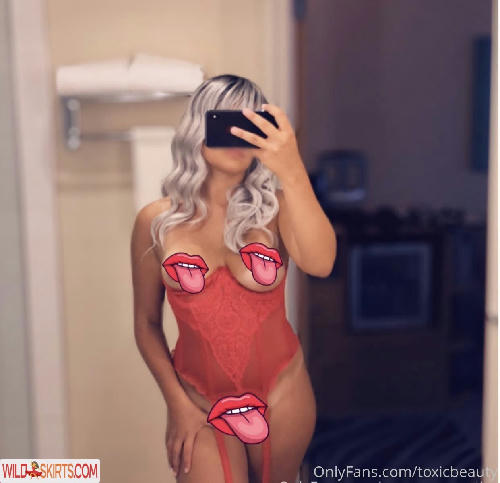 Toxicbeauty / jessicafunes.xo / toxicb3auty / toxicbeauty nude OnlyFans, Instagram leaked photo #29