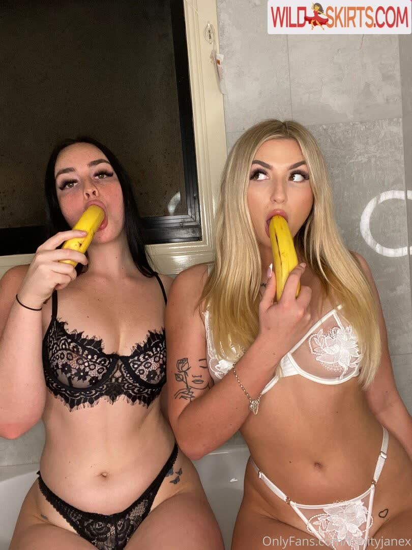 trinityjanex / Trinity Jane / trinityjanex / trinityjanexx nude OnlyFans, Instagram leaked photo #173
