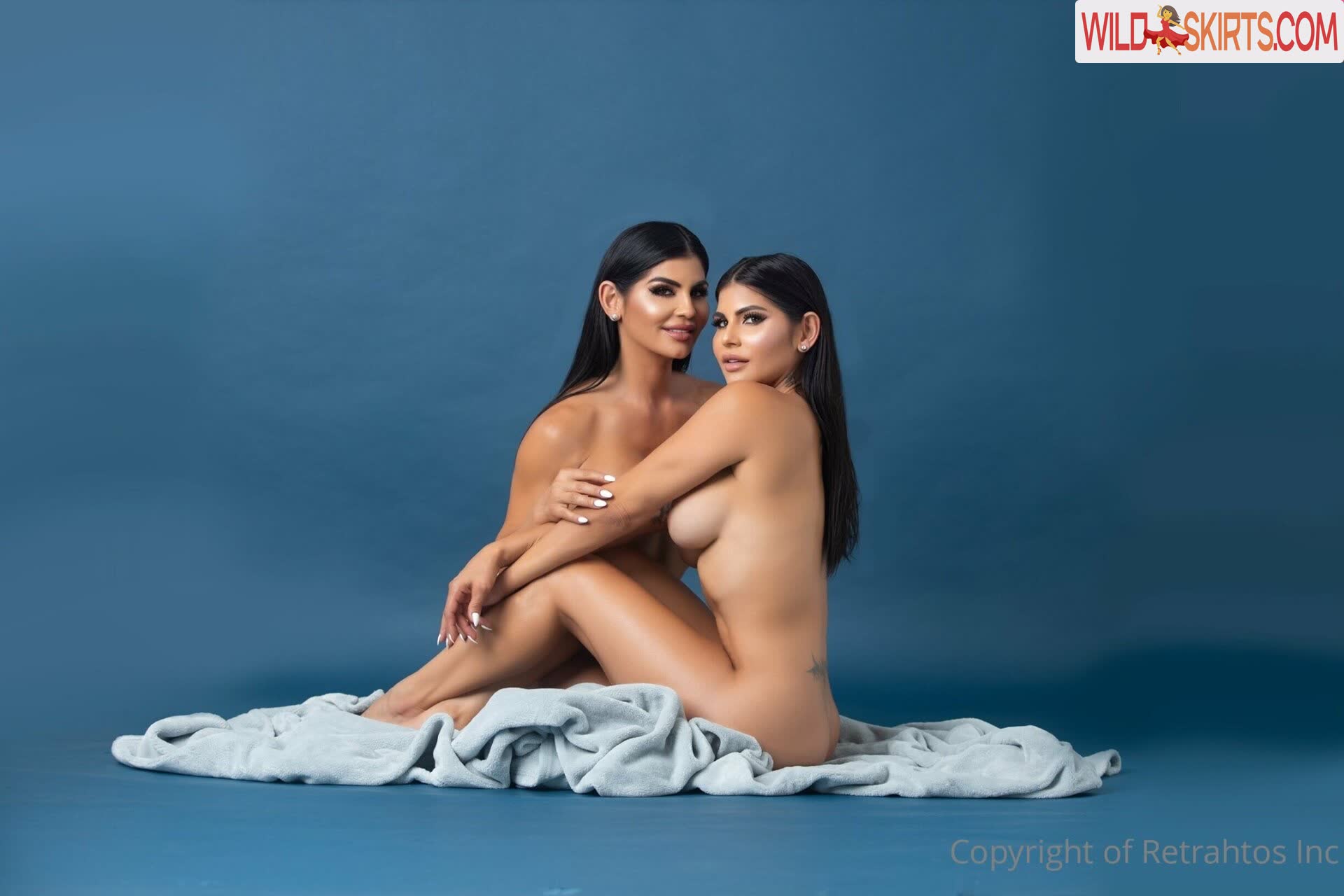 Twins Mailyn & Mailen Fernandez nude leaked photo #2