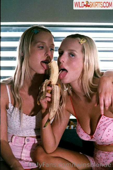 twinsblonde / blondietwinss / twinsblonde nude OnlyFans, Instagram leaked photo #45