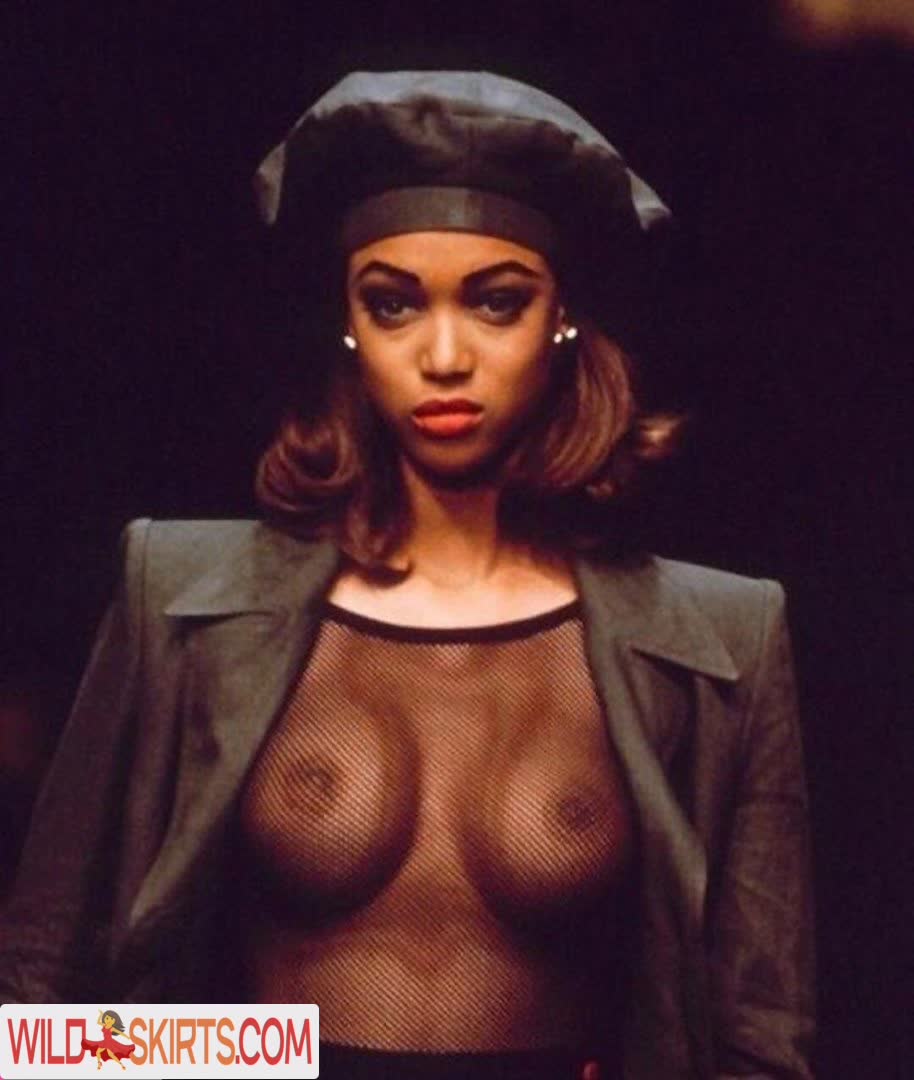 Tyra Banks / tyrabanks nude Instagram leaked photo #25