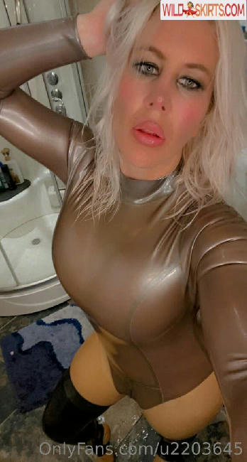 u2203645 / latexdolly.02 / u2203645 nude OnlyFans, Instagram leaked photo #13