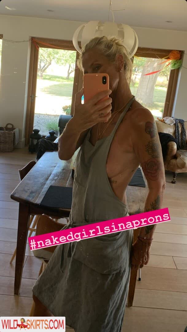 Ulrika Jonsson nude leaked photo #12