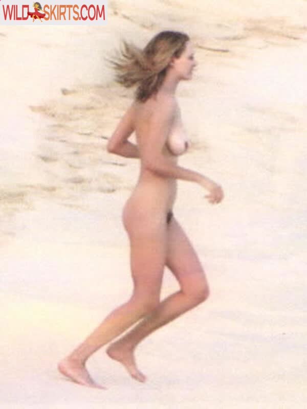 Uma Thurman / umathurman nude Instagram leaked photo #1