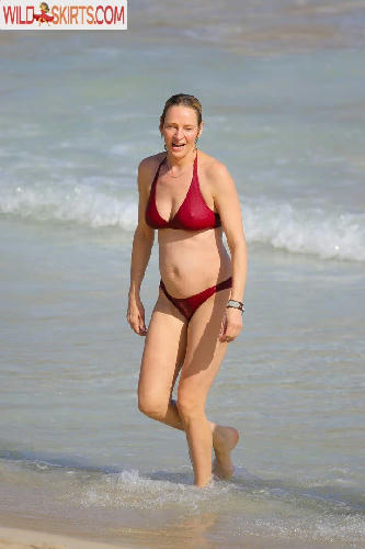 Uma Thurman / umathurman nude Instagram leaked photo #66