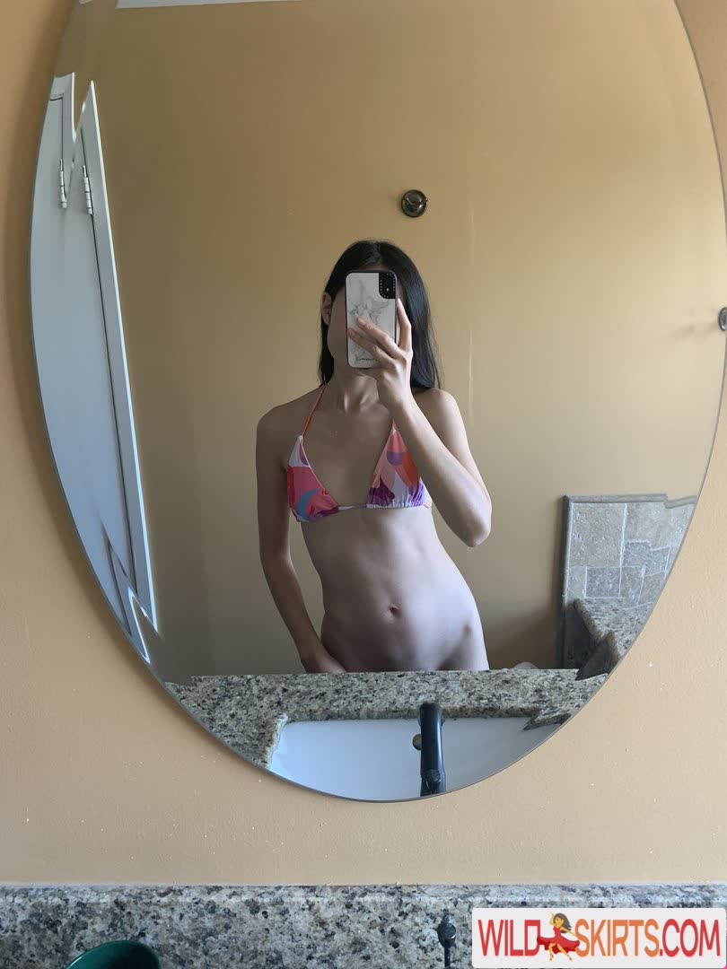 Urgal_lilly nude leaked photo #26