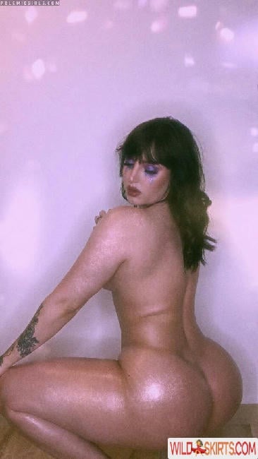 Valentinaesvv / SacraLuna / valentinaesvv nude Instagram leaked photo #9