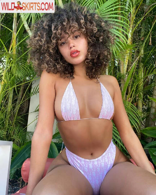 Valeria Mercado / val.mercado / valmercado nude OnlyFans, Instagram leaked photo #5