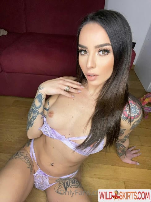 valeriamoxx / valeriamoxx / vandoll_sg nude OnlyFans, Instagram leaked photo #198