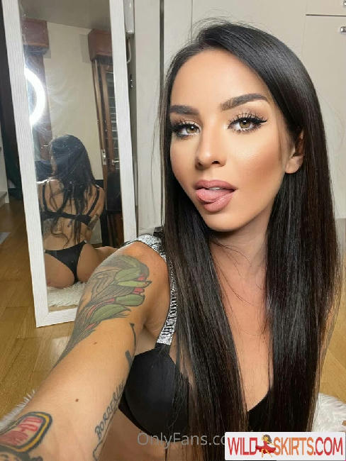 valeriamoxx / valeriamoxx / vandoll_sg nude OnlyFans, Instagram leaked photo #272