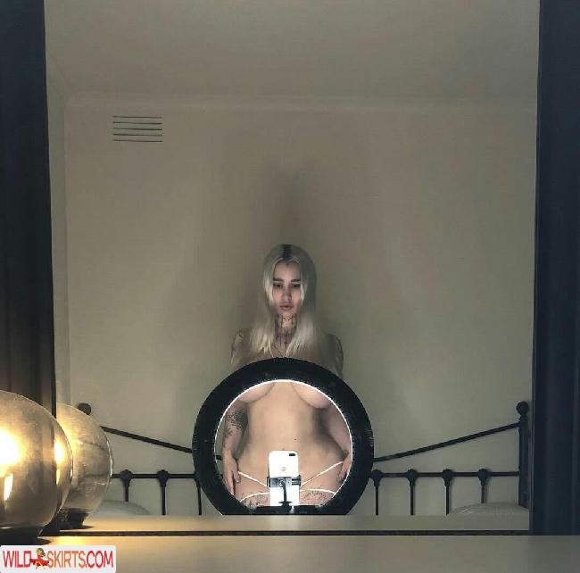 valyrian.x.x.x / Valyria / __._._valyrian_._.__ / valyrian.x / valyrian.xxx / valyrian_x nude OnlyFans, Instagram leaked photo #21