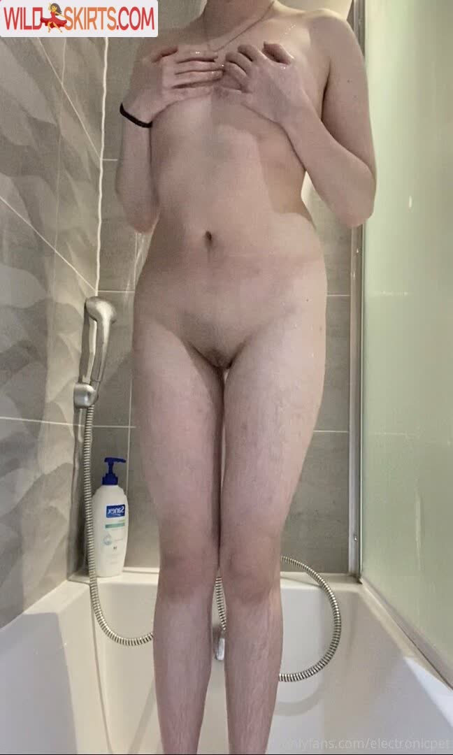 Vampbussy nude leaked photo #100