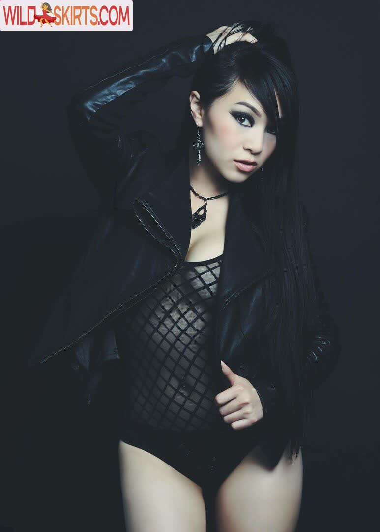 Vampybitme nude leaked photo #61