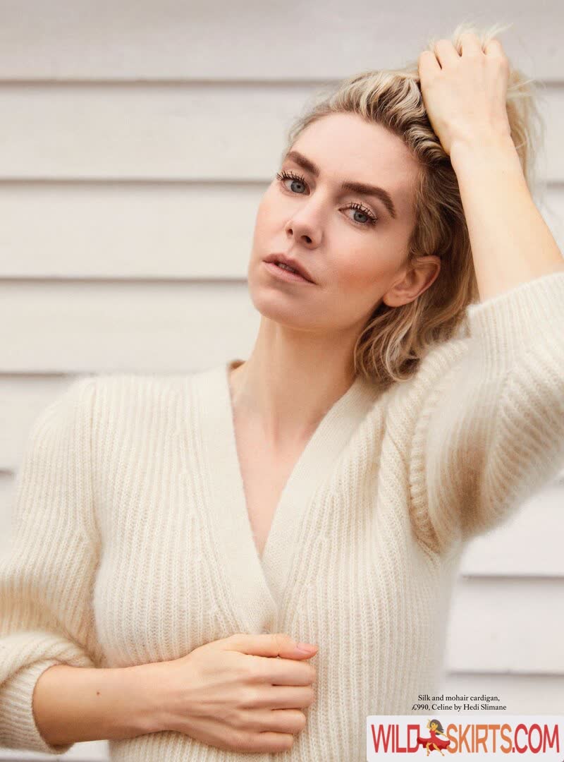 Vanessa Kirby nude leaked photo #35