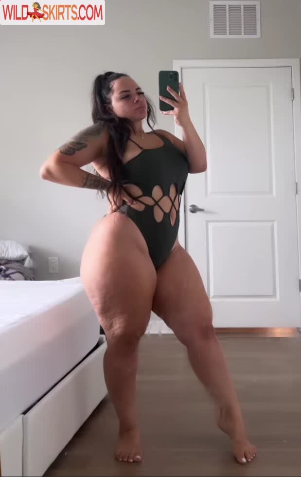 Vanessa / babyvannessa / myvanessa3 / vanessa.rhd / vbadest_beauty nude OnlyFans, Instagram leaked photo #1