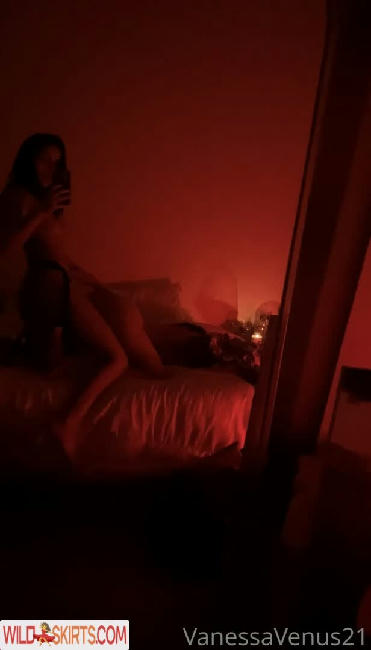 Vanessavenus21 / Valeria Vixen / venusingirl / vixxxenv4l nude OnlyFans, Instagram leaked photo #83