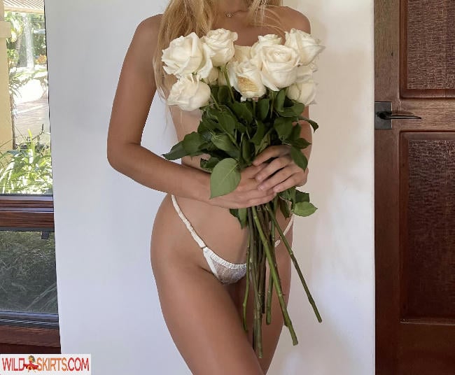 veganb00tyearthfairy / Carmen Pratt / carmenpratt / veganb00tyearthfairy nude OnlyFans, Instagram leaked photo #22