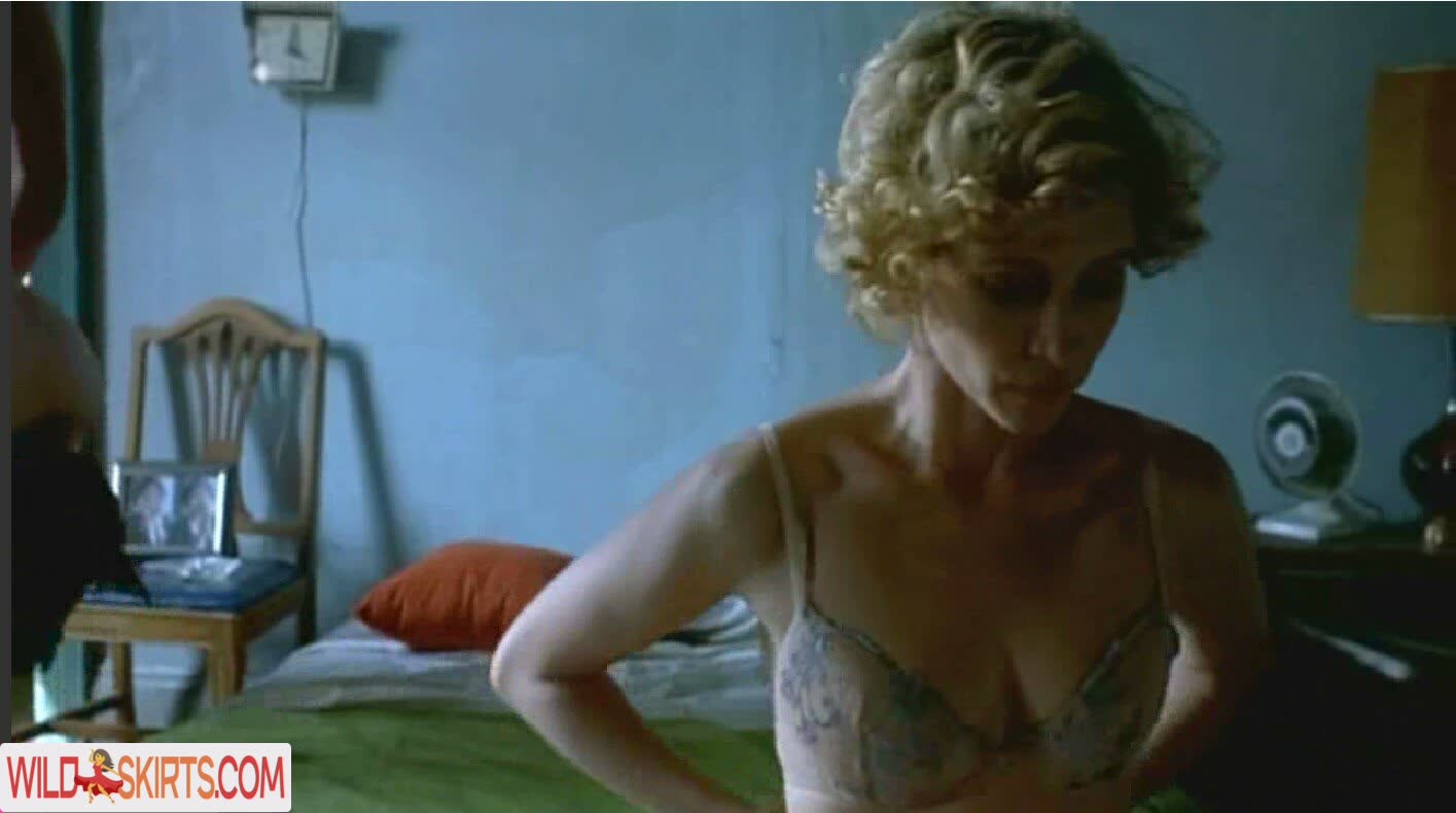 Vera Farmiga nude leaked photo #64