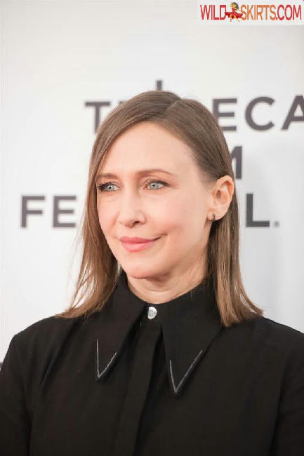 Vera Farmiga / verafarmiga nude Instagram leaked photo #45