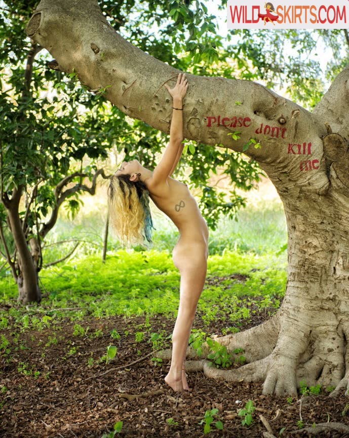 Vered Bar / im.the.trees nude Instagram leaked photo #10