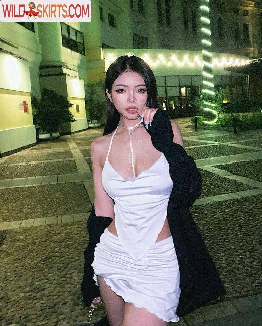 Veronica Lucifer / Khúc Thị Hương / akashi.yumi.3 / madamelucy / veronica_lucifer_ nude OnlyFans, Instagram leaked photo #13