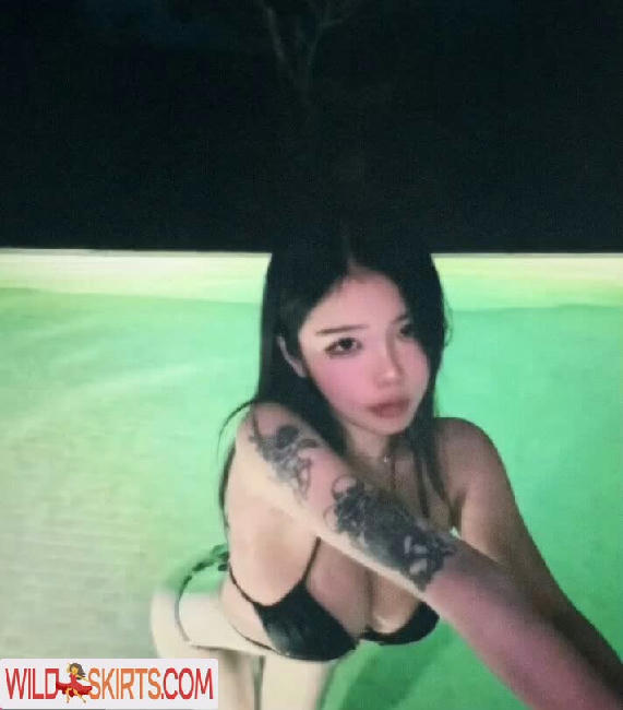 Veronica Lucifer / Khúc Thị Hương / akashi.yumi.3 / madamelucy / veronica_lucifer_ nude OnlyFans, Instagram leaked photo #33