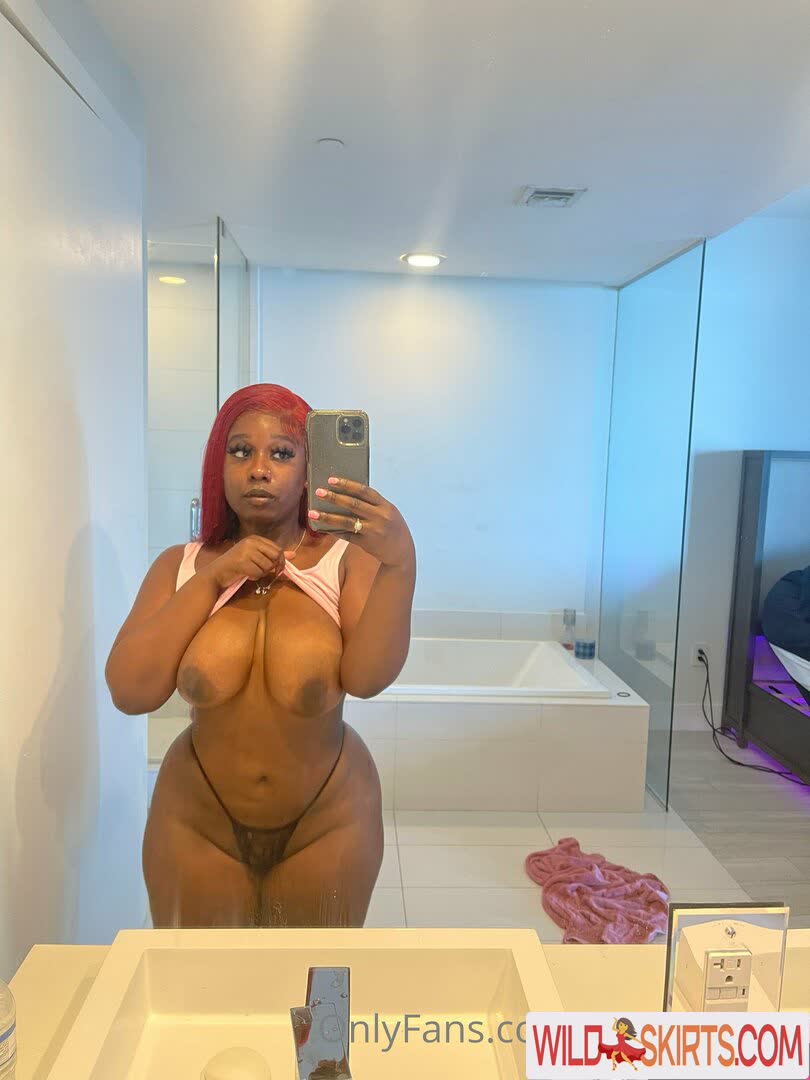 vickyhyugaa / vickyhyugaa / vickyhyugaaa nude OnlyFans, Instagram leaked photo #2