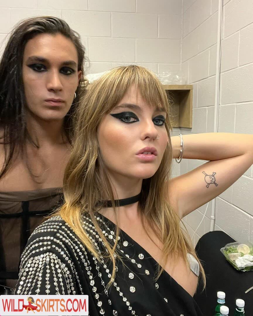 Victoria De Angelis / Maneskin bassist / vicdeangelis nude Instagram leaked photo #10