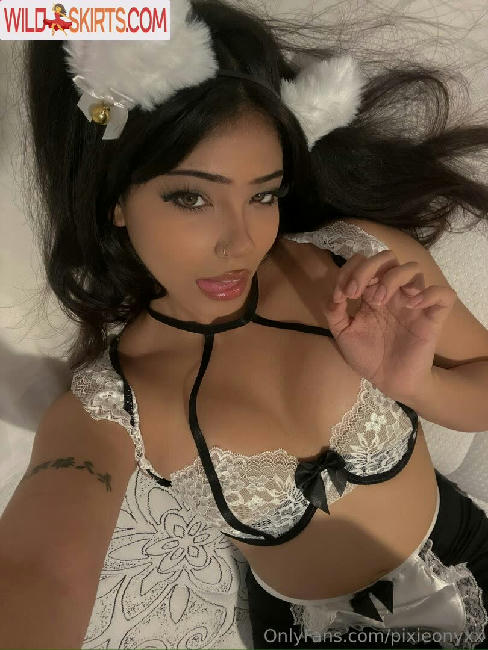 Victoria Vonne / pixieonyxx nude OnlyFans, Instagram leaked photo #26