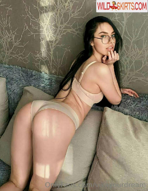 vikayourdream / flover_20 / vikayourdream nude OnlyFans, Instagram leaked photo #118