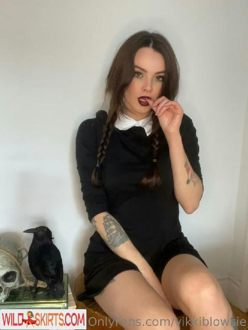 Vikki Blows / vikkiblowsie nude OnlyFans, Instagram leaked photo #127