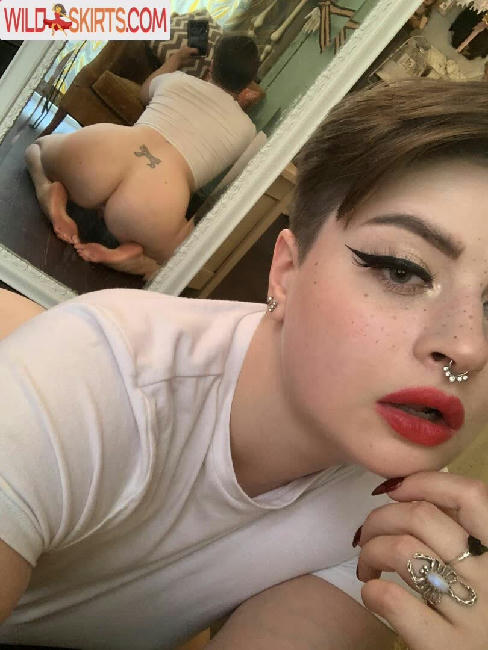 Vintage_vogue / Grimyandgolden / Rosieposiepie / vintage_vogue nude OnlyFans, Instagram leaked photo #29