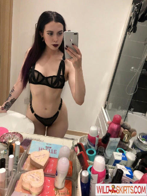 Violette / Princess Violette / violette / violette_fr nude OnlyFans, Instagram leaked photo #4