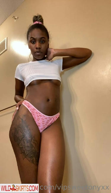 vipsweetonyxx / pixieonyxx / vipsweetonyxx nude OnlyFans, Instagram leaked photo #11