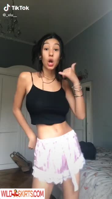 _viu__ / tiktok_italian_ nude Instagram leaked video #12