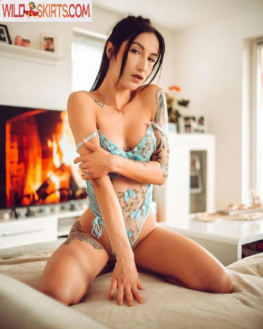 Vivi.21 / vivi.21 / vivi.hfm_ nude OnlyFans, Instagram leaked photo #14