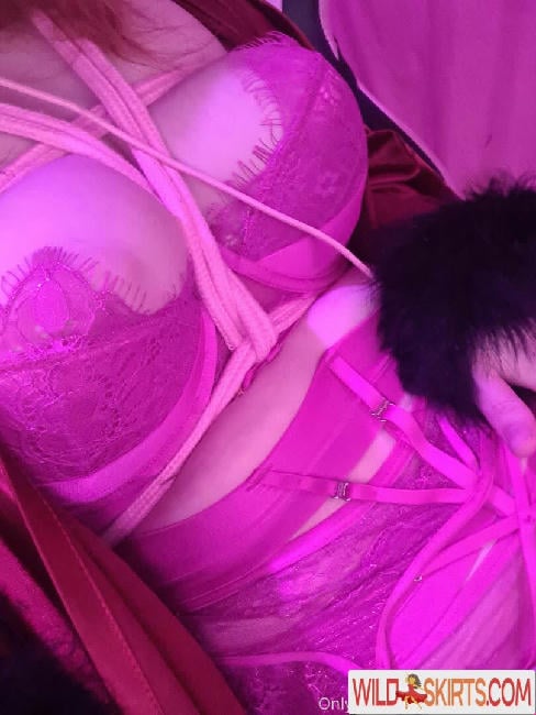 vixxenvalkyrie / vixxen.valkyrie / vixxenvalkyrie nude OnlyFans, Instagram leaked photo #26