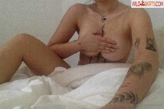 vmescudi / veronikamescudi / vmescudi nude OnlyFans, Instagram leaked photo #128