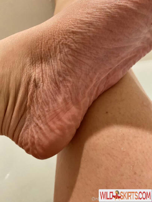 WaifuFeetMilk / OGTwinkleToes / WaifuFeetMilk / godsavethesouls nude OnlyFans, Instagram leaked photo #49