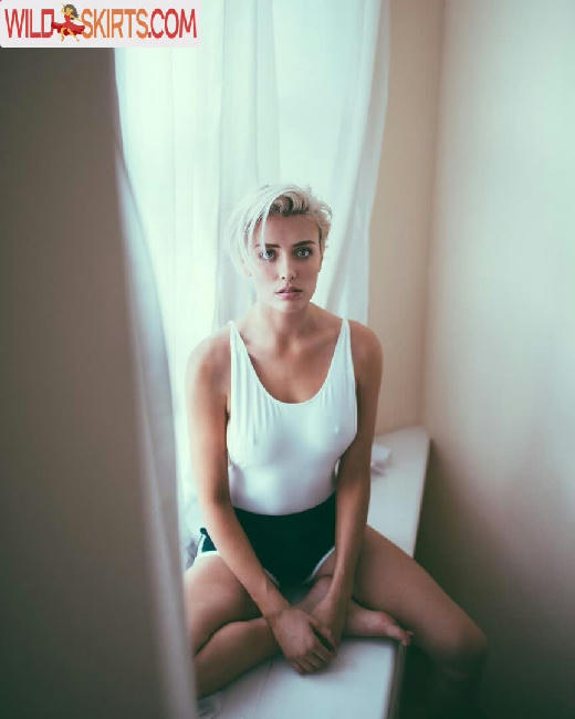 Wallis Day / wallisday nude Instagram leaked photo #220