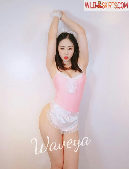 Waveya / waveya / waveyaari nude Instagram leaked photo #9