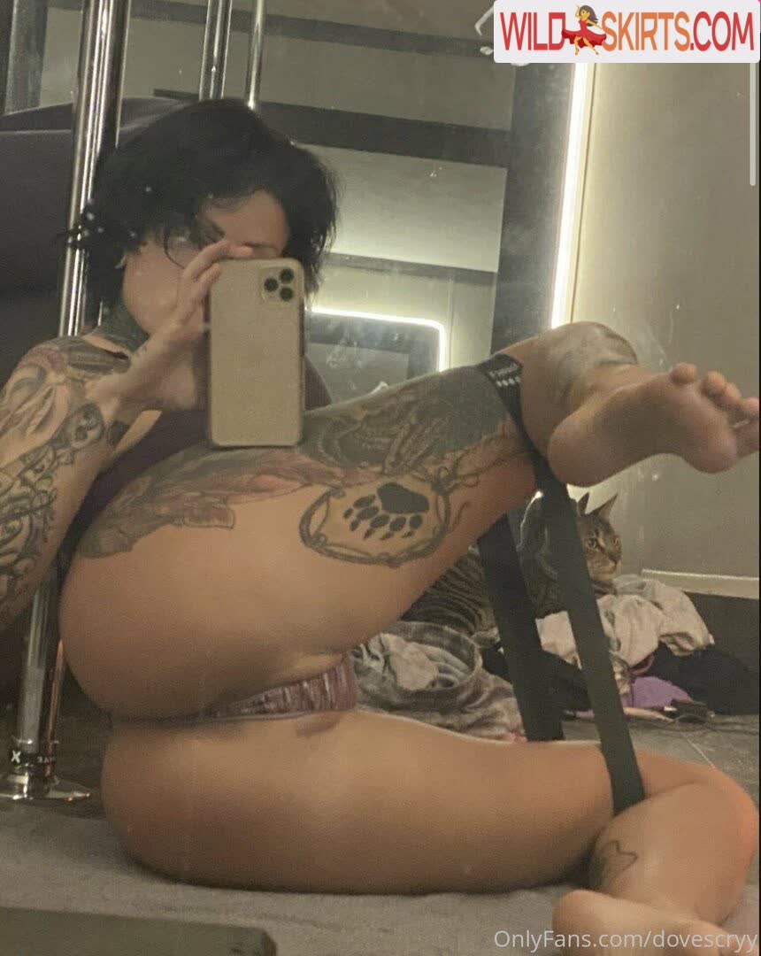 Whitedovecries nude leaked photo #35