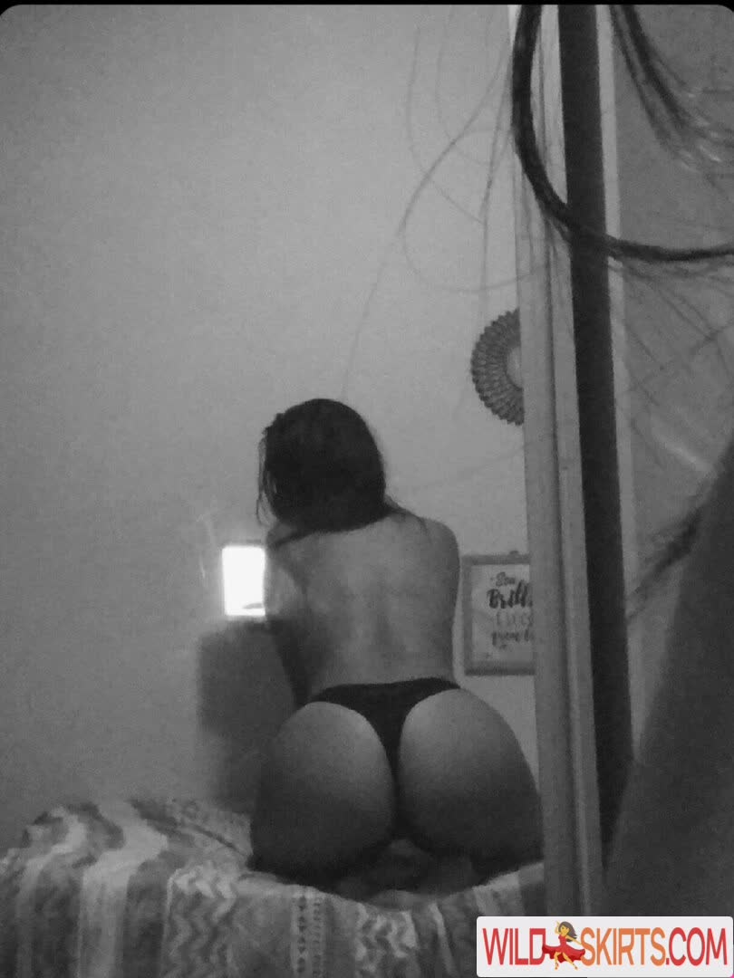 wholsemy / __mizoca / _emymuniz nude Instagram leaked photo #2