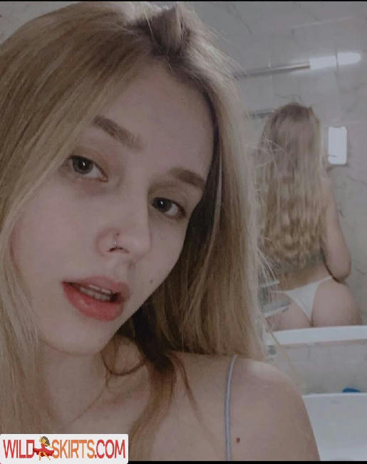 whylollycry nude Instagram leaked photo #15