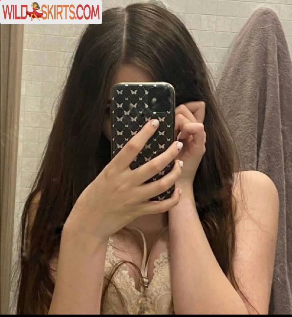 whylollycry nude Instagram leaked photo #36