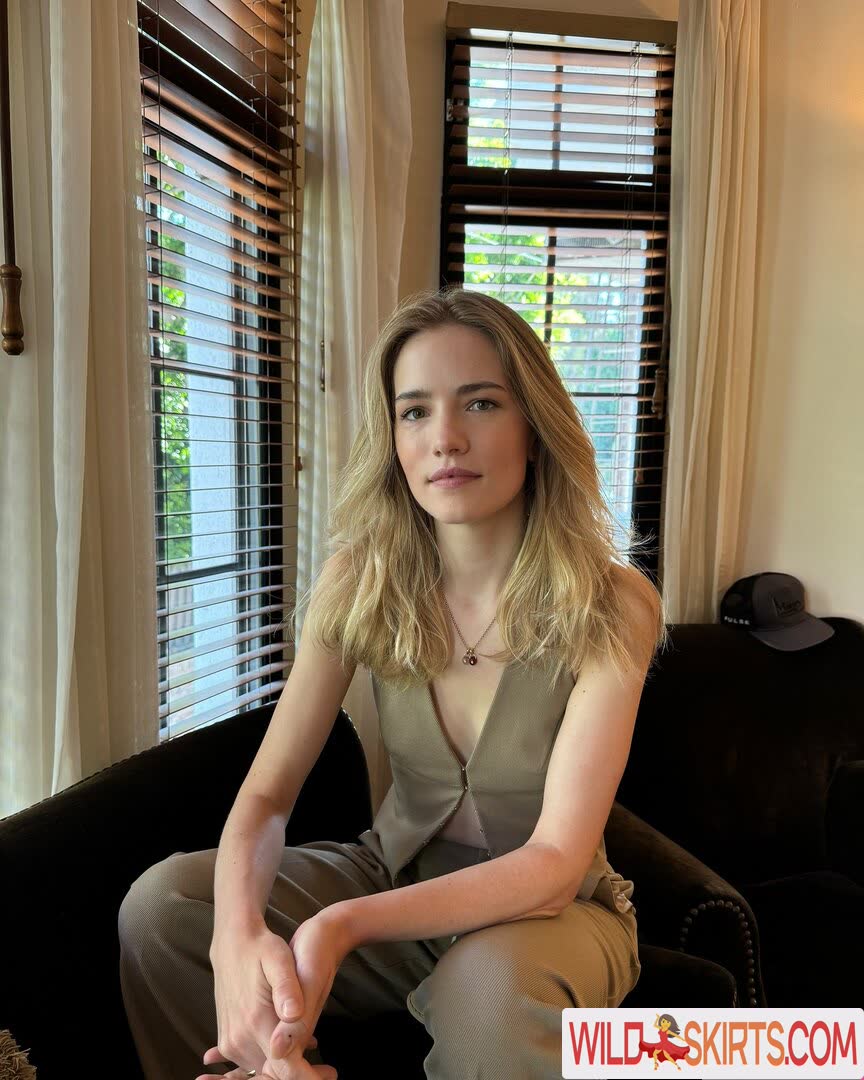 Willa Fitzgerald nude leaked photo #121