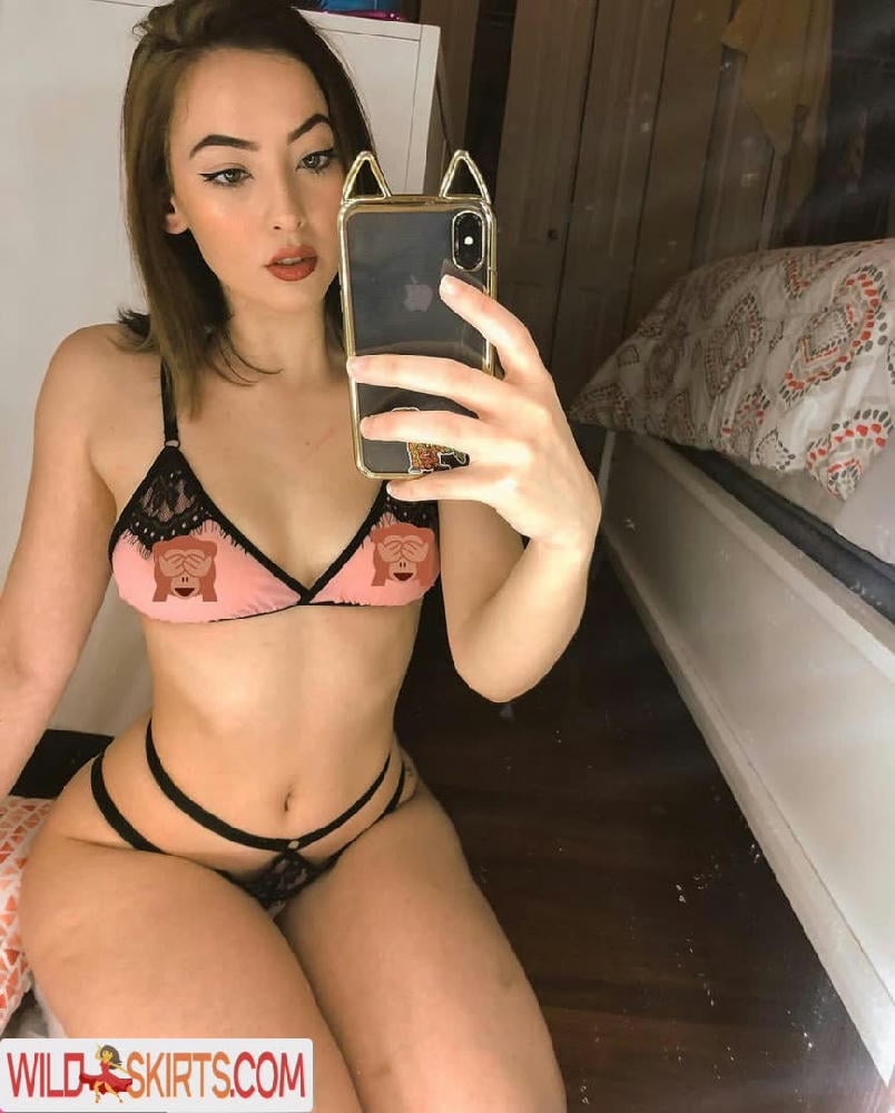 Woe Senpai / woealexandra / woesenpaixo nude OnlyFans, Instagram leaked photo #10